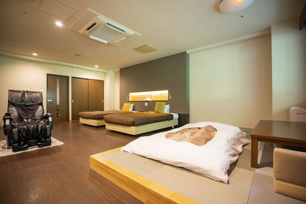 露天風呂付き和洋室 禁煙 客室8 | 小樽朝里クラッセホテル