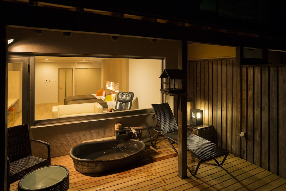 露天風呂付き洋室 禁煙 客室2 | 小樽朝里クラッセホテル