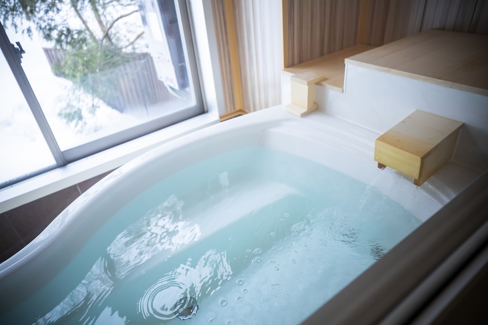 個室温泉付プレミアム洋室ツインルーム 禁煙 客室7 | 小樽朝里クラッセホテル