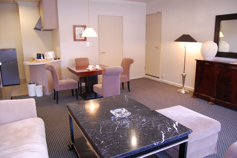 スイートツインルーム 禁煙 客室2 | 小樽朝里クラッセホテル