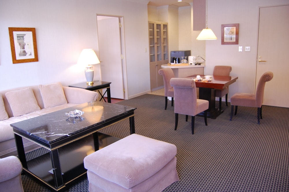 スイートツインルーム 禁煙 客室10 | 小樽朝里クラッセホテル