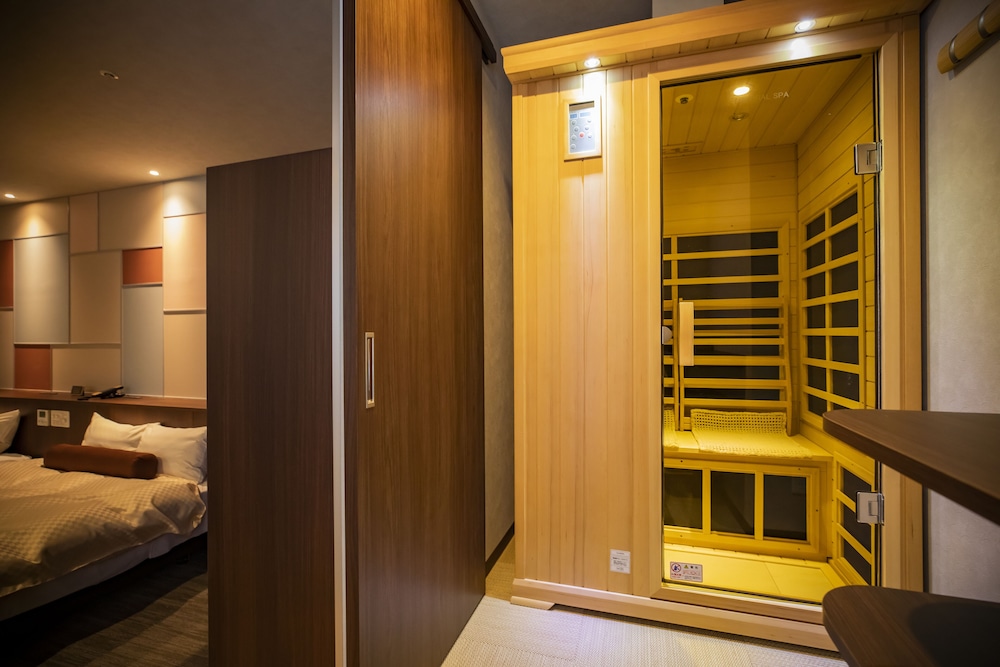 [低温サウナ&屋内温泉付] プレミアム和洋室 禁煙 客室3 | 小樽朝里クラッセホテル