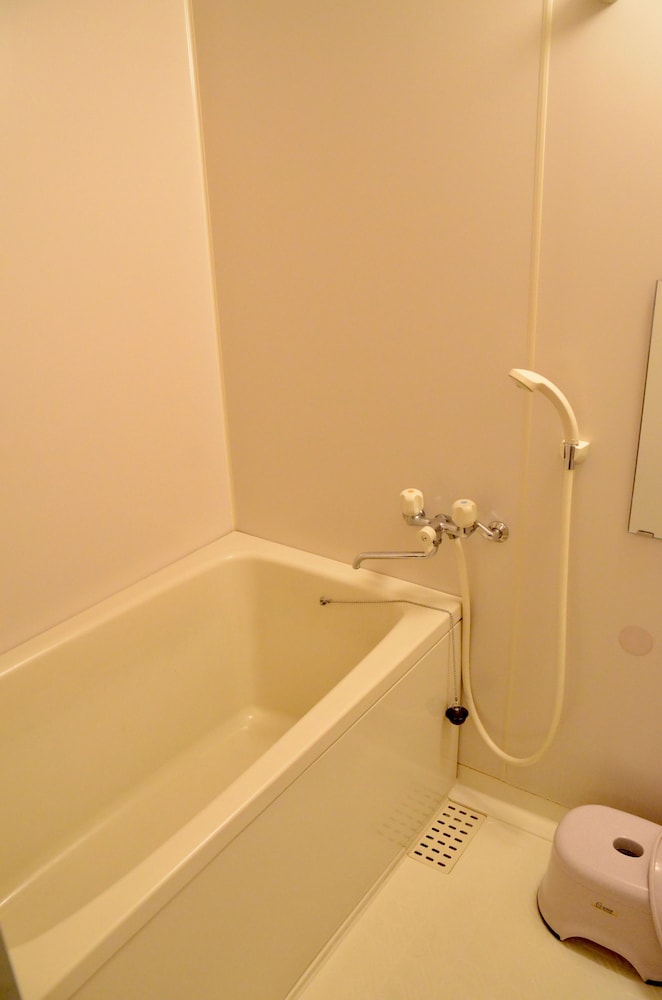 和室（門限23時, 0～6歳は宿泊不可） 深めの浴槽0 | 京乃宿 加ぎ平