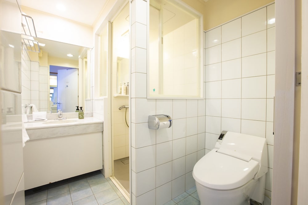 ワイドシャワーダブルルーム 禁煙 バスルーム0 | ホテルサンデイズ鹿児島