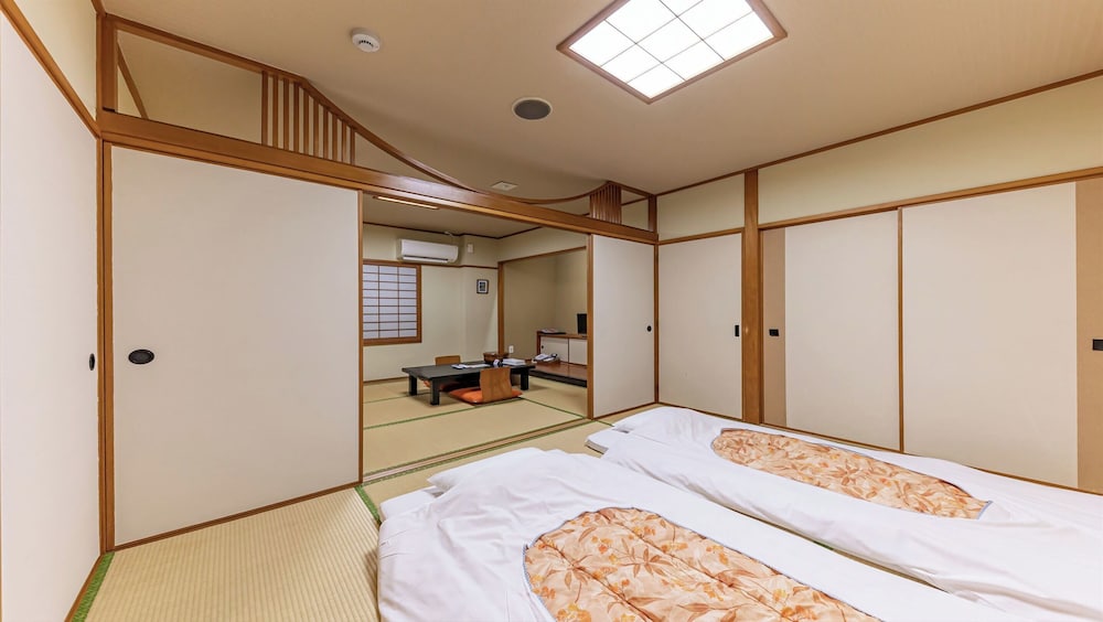 和室/23m² 禁煙 客室1 | 沖縄ホテル
