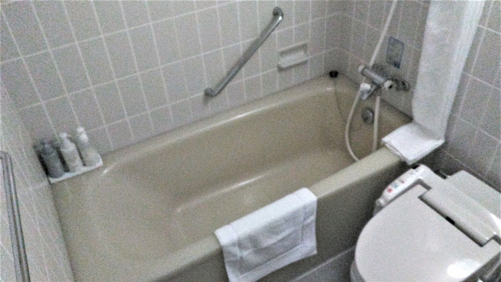 スーペリア ツインルーム 禁煙 バスルーム0 | さつまリゾートホテル