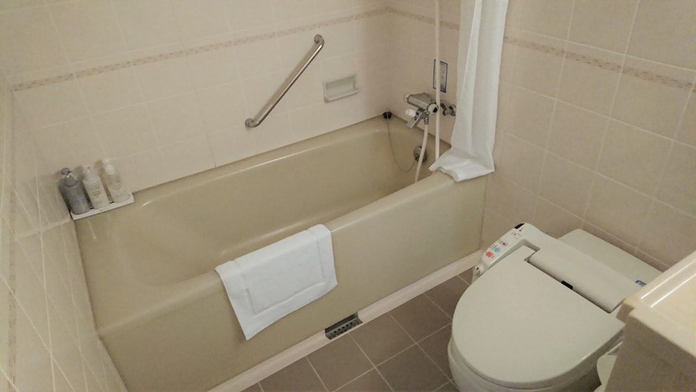 デラックス ツインルーム 禁煙 バスルーム0 | さつまリゾートホテル