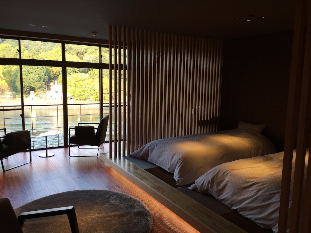 [YAMABUKI] 宇治川眺望エグゼクティブツイン (禁煙) 部屋からの景観0 | 京都宇治 花やしき浮舟園
