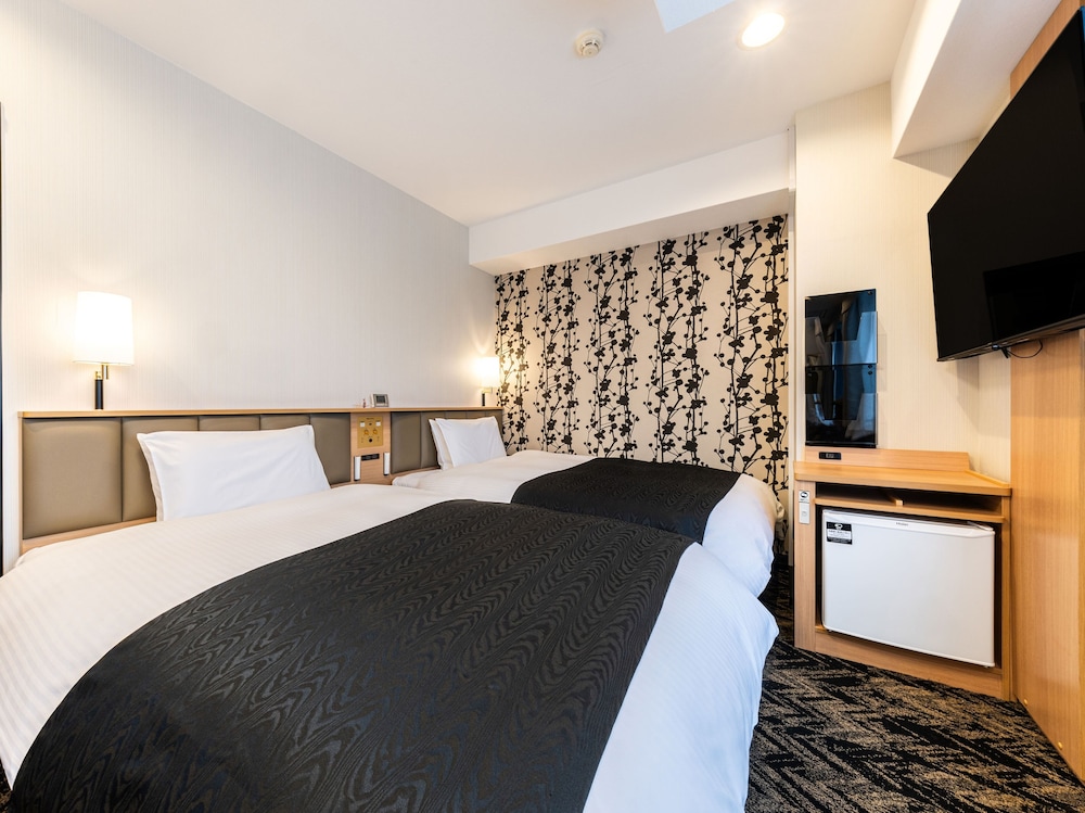 ツインルーム 喫煙可 | アパホテル〈鹿児島中央駅前〉
