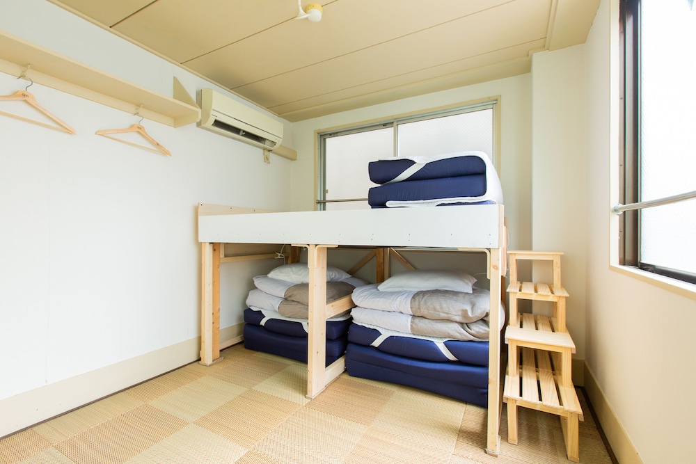 エコノミー トリプルルーム 客室6 | 品川宿ゲストハウス＆ツアーズ - ホステル