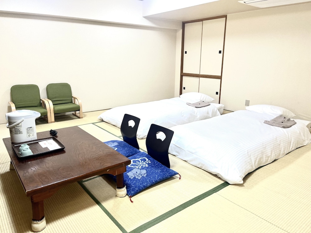 和室 禁煙 客室6 | ホテル時計台