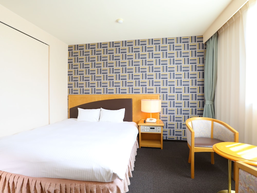 [喫煙]ダブルルーム 21.0sqm - 23.0sqm 160cm幅ベッド1台 2名迄 客室1 | ホテル ウィング インターナショナル苫小牧