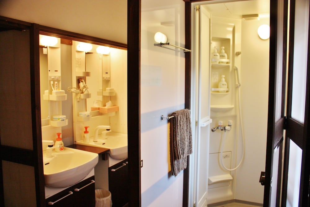 トラディショナル ハウス バスルーム2 | 町屋ゲストハウスならまち