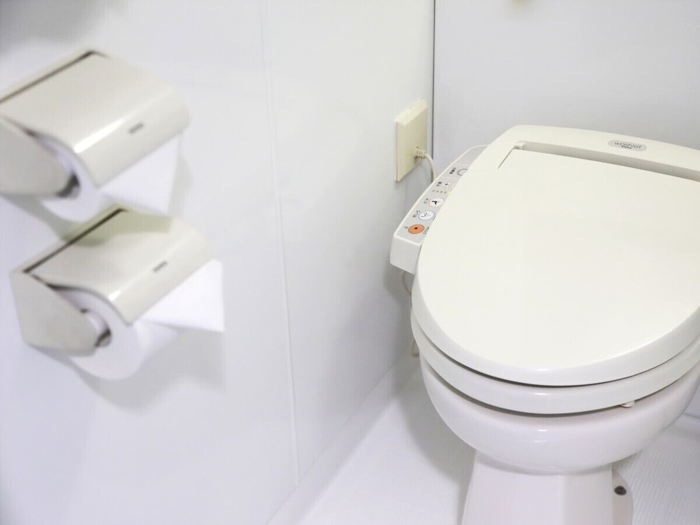 [ダブル] 16-20平米 客室の設備とサービス8 | 京都タワーホテル