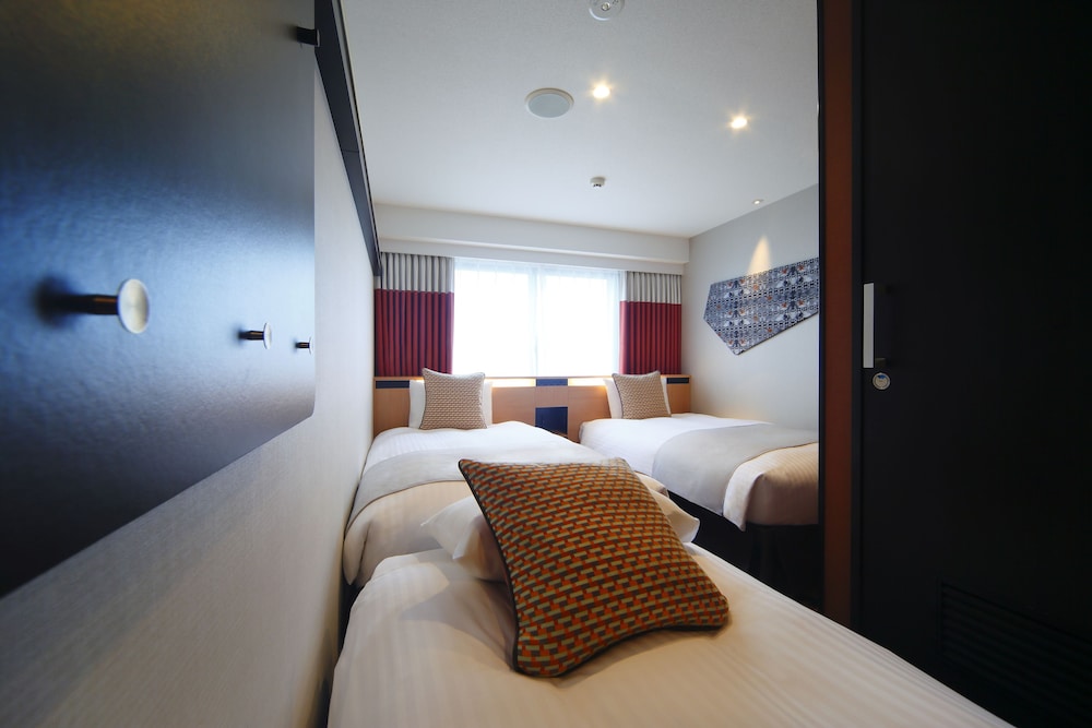 禁煙ツインルーム+エキストラベッド (3名利用) | 京都タワーホテルアネックス