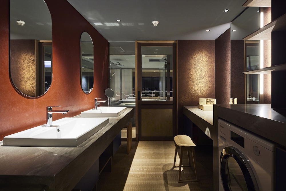 ラグジュアリー スイート 海 バスルーム0 | 厳島いろは