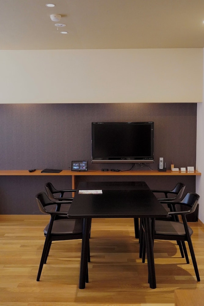 スタンダード　ツインベット　内側 客室1 | 厳島いろは