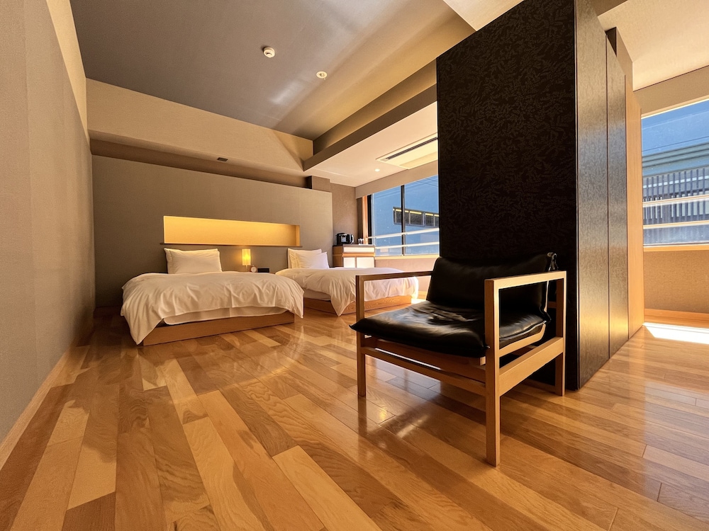 スーペリア インサイドツイン 客室2 | 厳島いろは