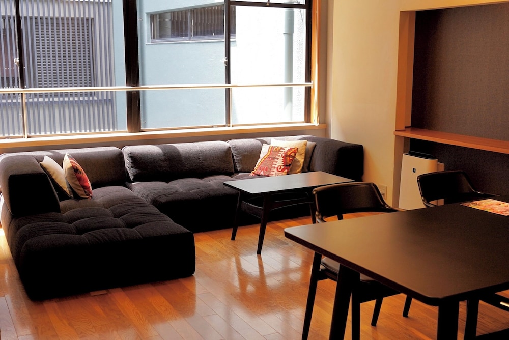 スタンダード　ツインベット　内側 リビング エリア0 | 厳島いろは