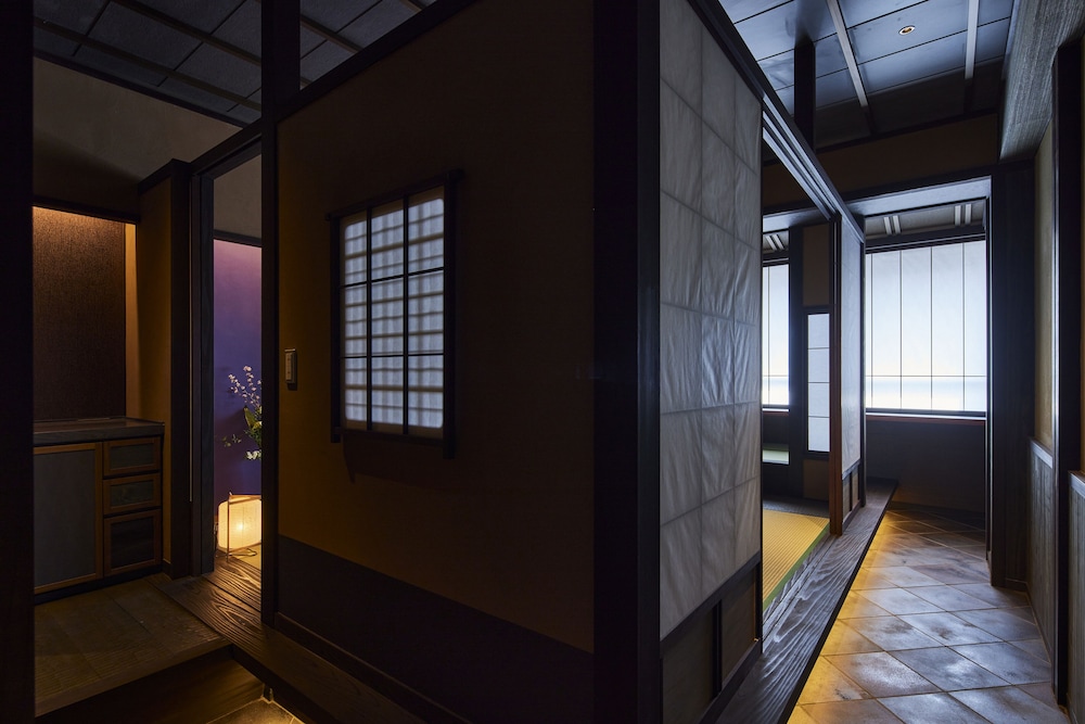 ジャパニーズプレミアム 客室1 | 厳島いろは