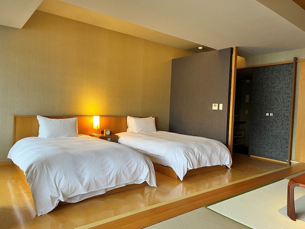 スーペリア ツインルーム　山 | 厳島いろは