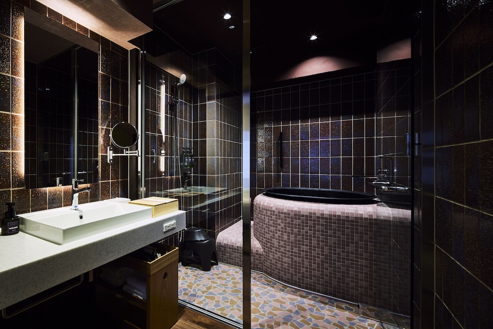 ジャパニーズプレミアム バスルーム0 | 厳島いろは