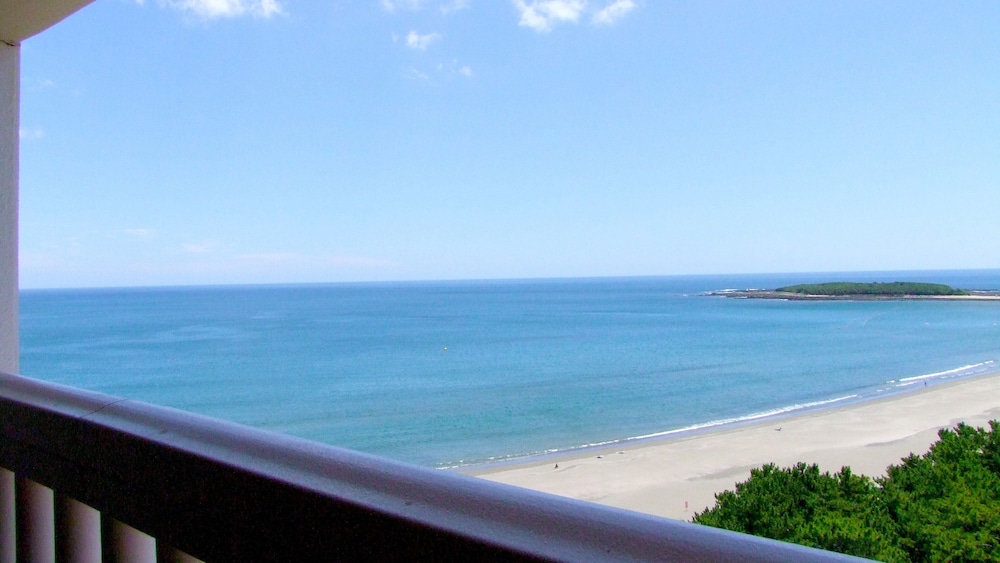 スイート ベッド (複数台) ビーチ / オーシャン ビュー0 | ANAホリデイ・インリゾート宮崎 by IHG