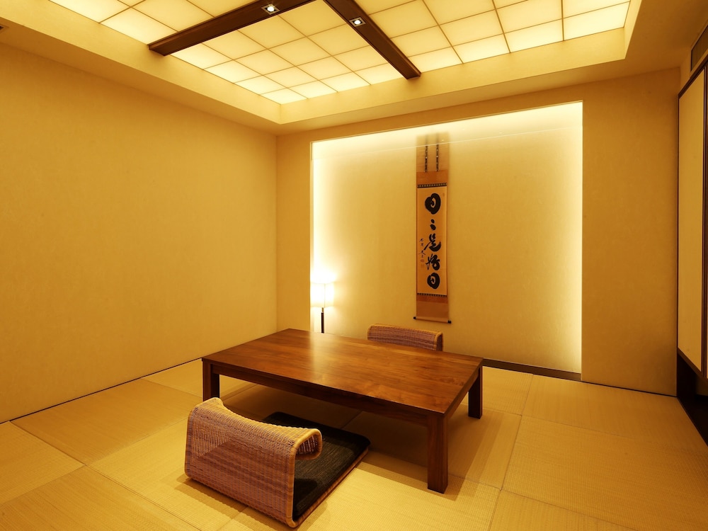 空のみどり[特別室] 客室2 | 文珠荘