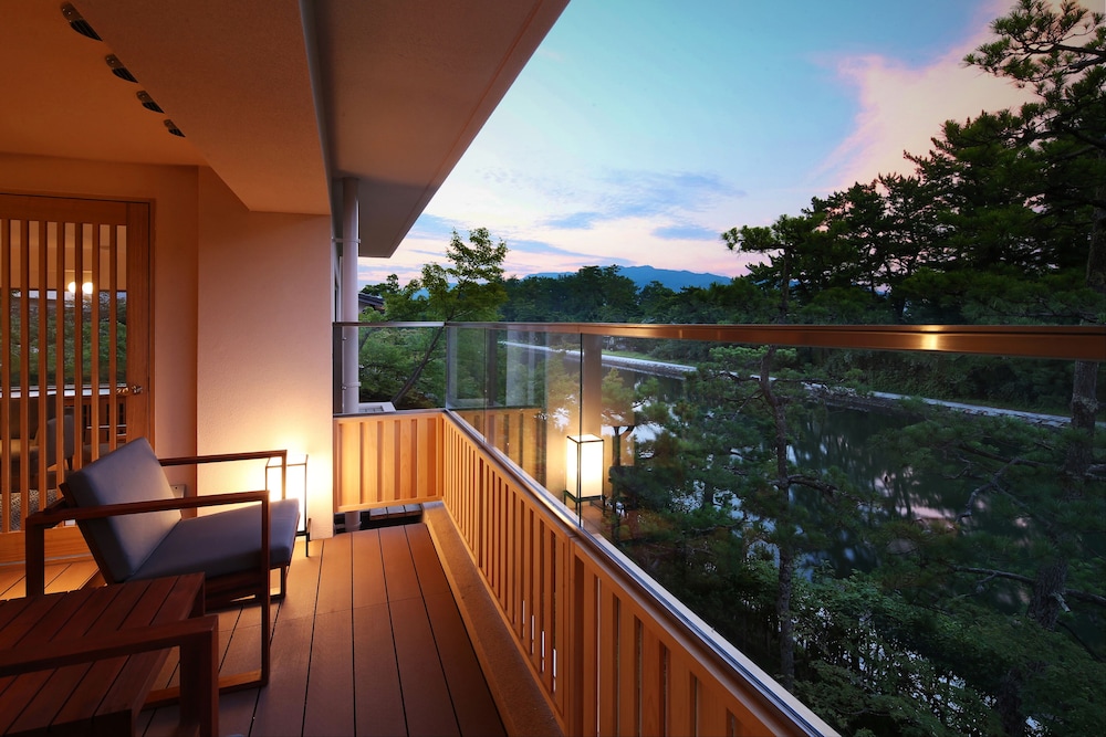 海のみどり[特別室] バルコニーからの眺望0 | 文珠荘