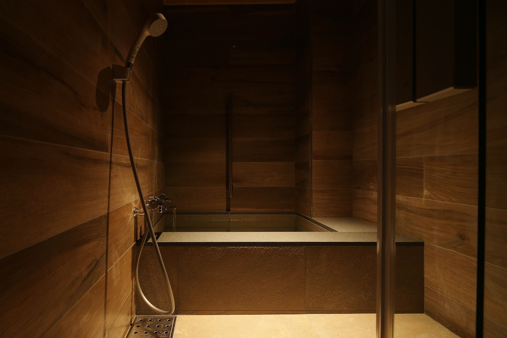 テラス付き 和モダン バスルーム0 | 文珠荘