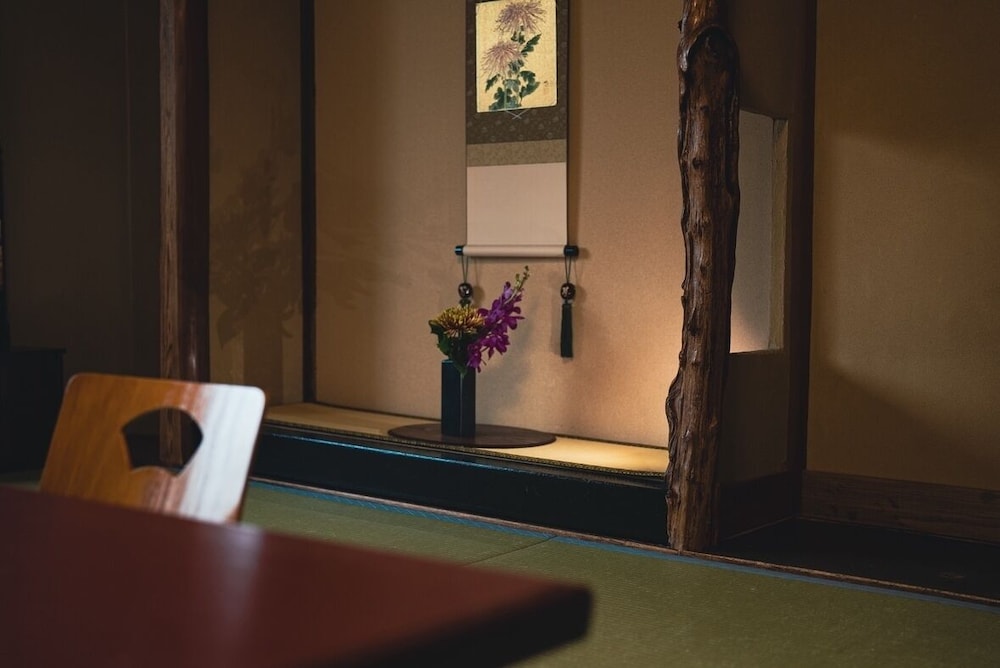 [3階] スタンダード和室 バスなし 3名 禁煙 客室4 | 北海館 お花坊