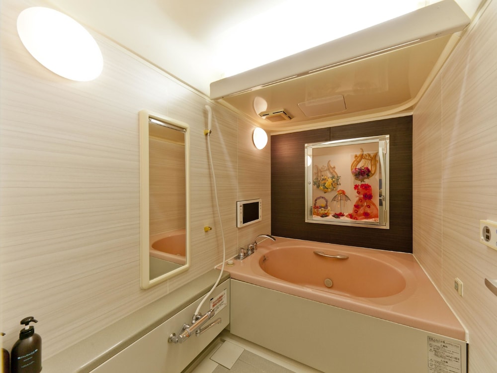 スタンダード ルーム キングベッド 1 台 (Couples Hotel) バスルーム0 | ホテルファイン神戸六甲北一番地