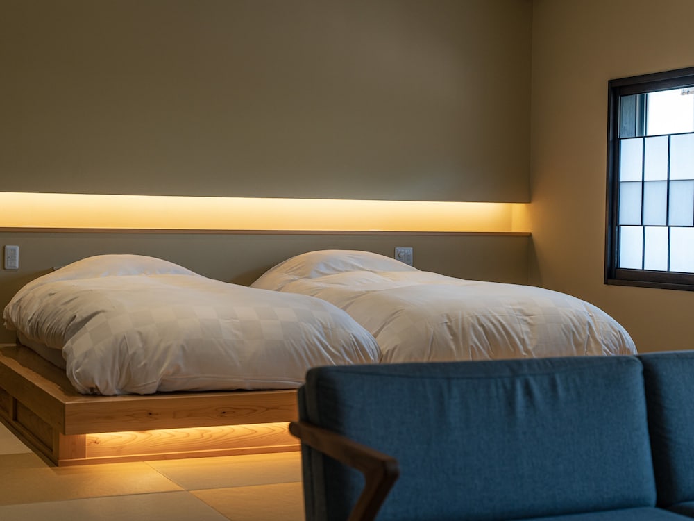 デラックス スイート テラス ガーデンビュー 客室6 | 対橋楼