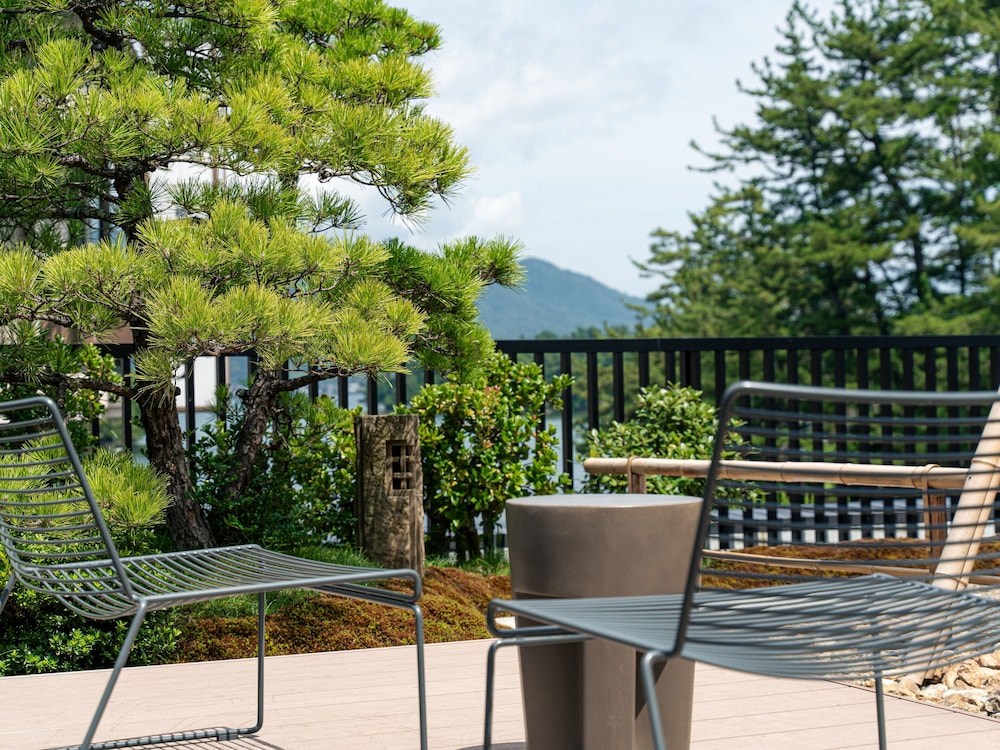 デラックス スイート テラス ガーデンビュー バルコニーからの眺望0 | 対橋楼