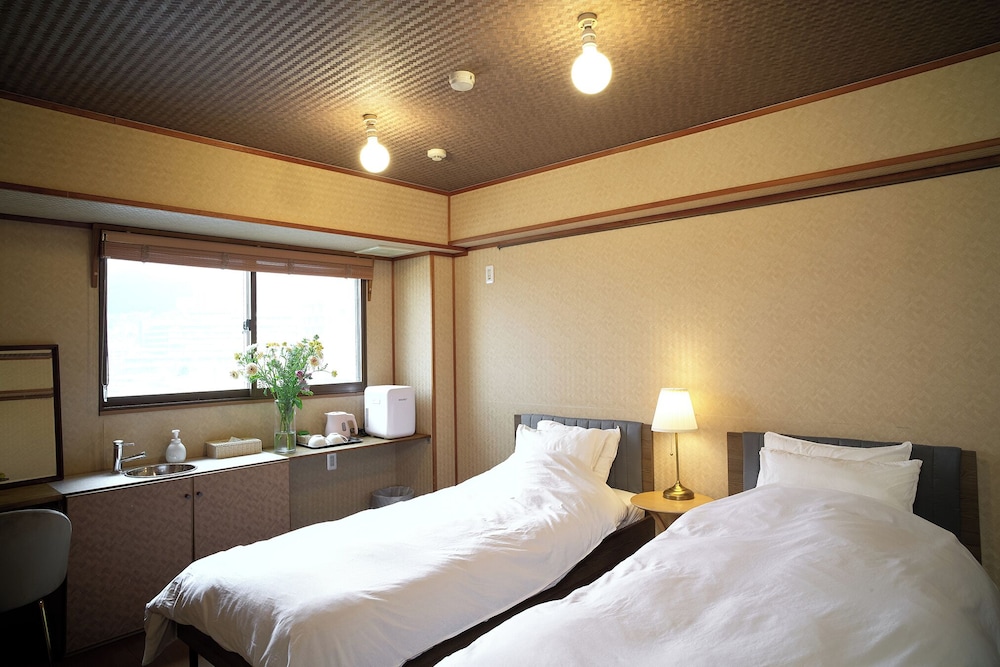 スタンダード ツインルーム 客室6 | ホステル カサノダ