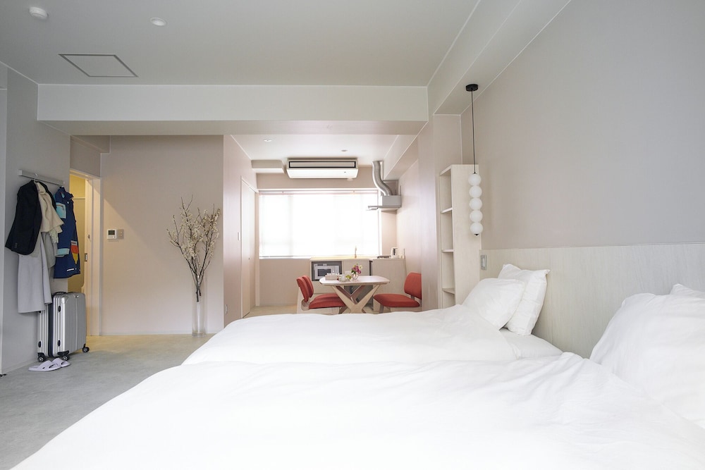 デラックス ツインルーム 客室1 | ホステル カサノダ