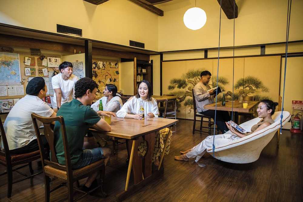 ゲストハウス由苑