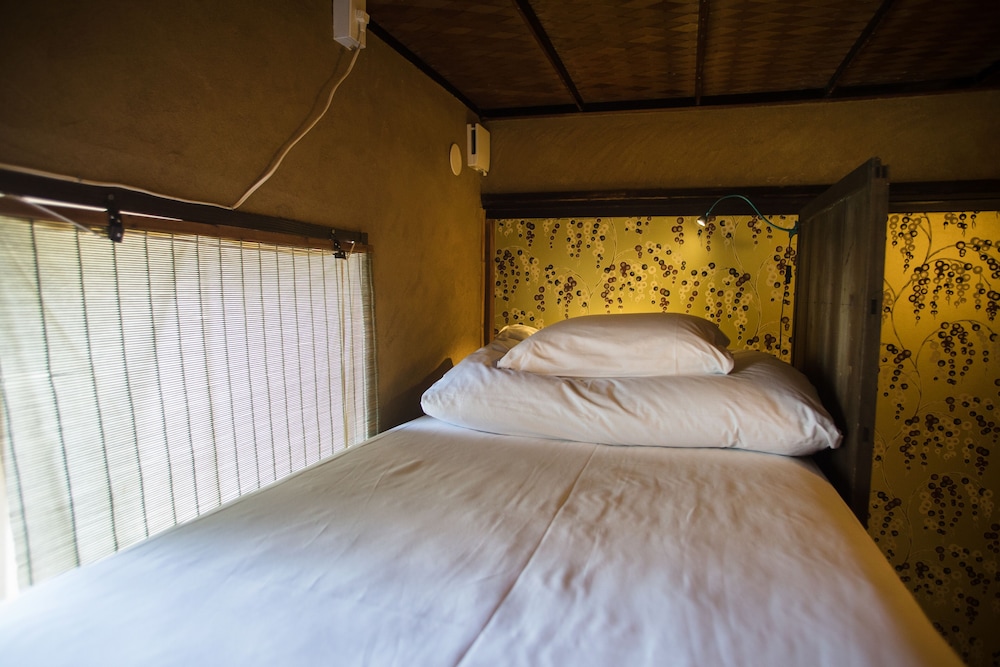 ツインルーム 二段ベッド, 布団2枚まで追加可能 客室6 | ゲストハウス由苑