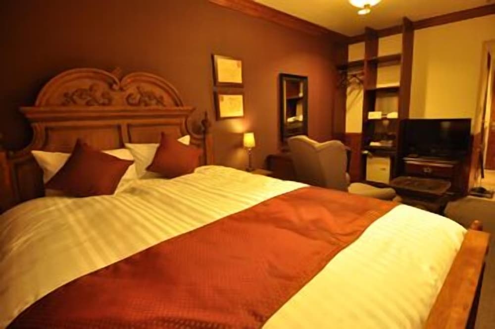 ダブルルーム 喫煙可 客室3 | ホテルガストフ