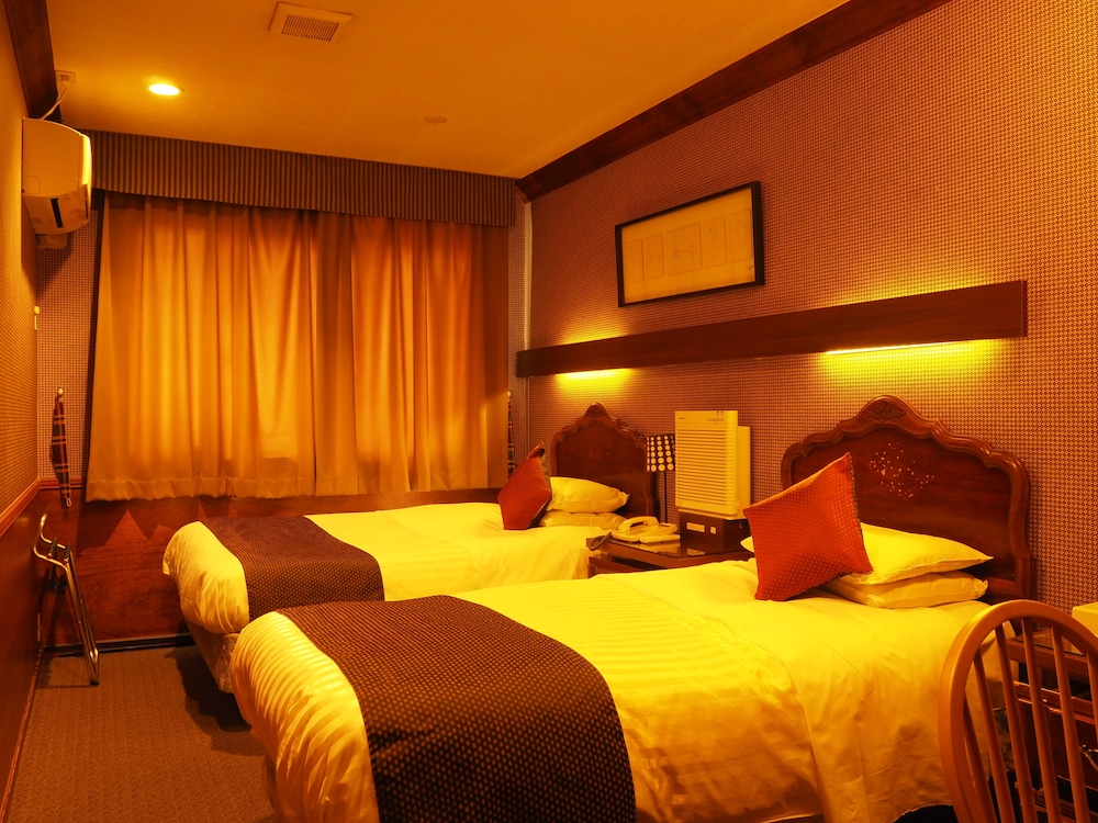 ツインルーム 禁煙 | ホテルガストフ