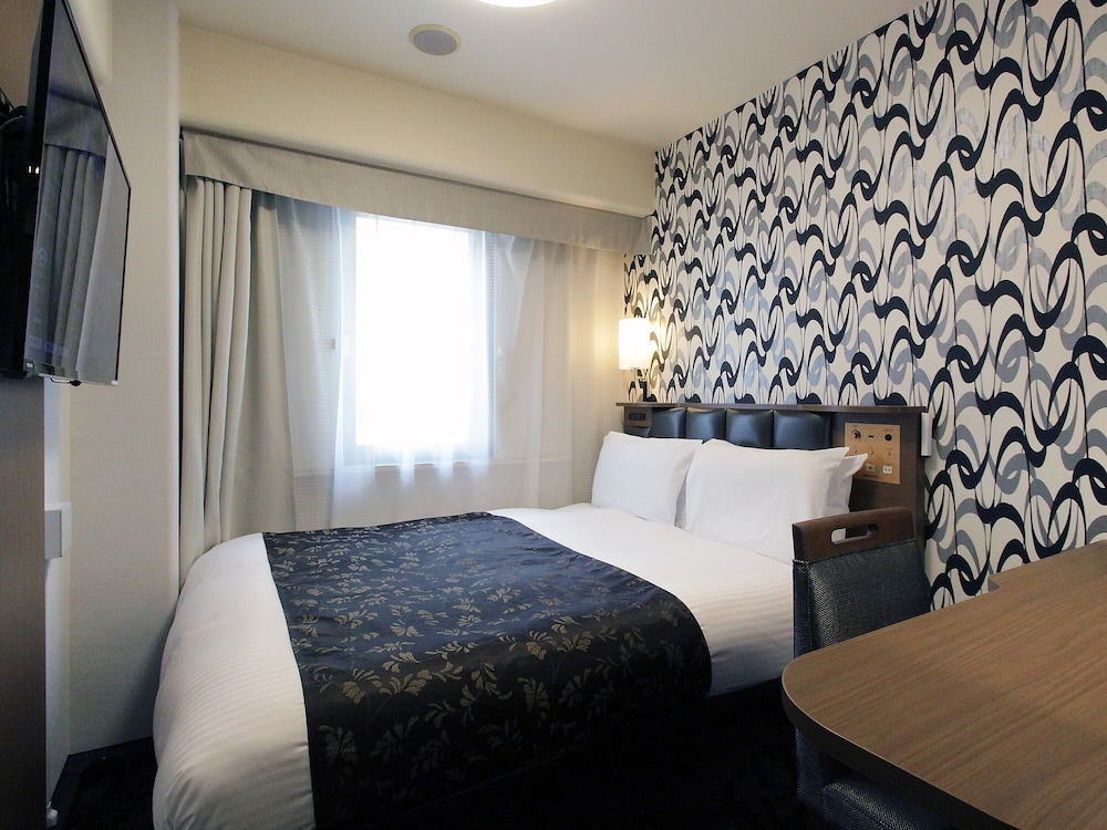 ダブルルーム 禁煙 | アパホテル〈なんば北 心斎橋駅前〉