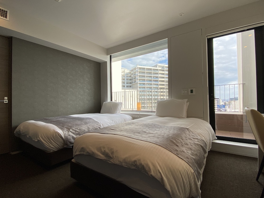 デラックス ツインルーム 禁煙 | アパホテル〈京急蒲田駅前〉