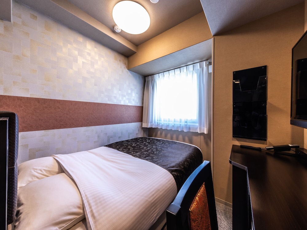 ダブルルーム 2名利用 禁煙 | アパホテル〈新大阪駅タワー〉