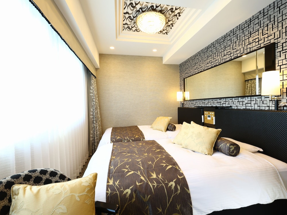 デラックス ツインルーム 禁煙 | アパホテル〈浅草雷門南〉