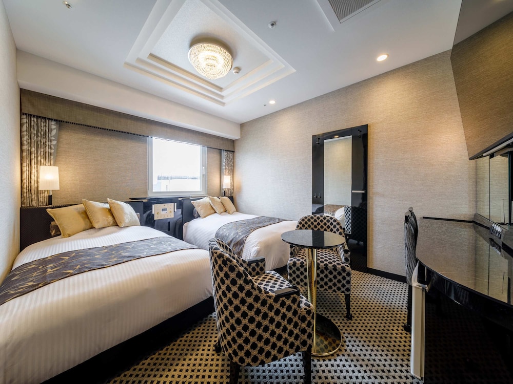 デラックス ツインルーム | アパホテル〈博多駅前２丁目〉