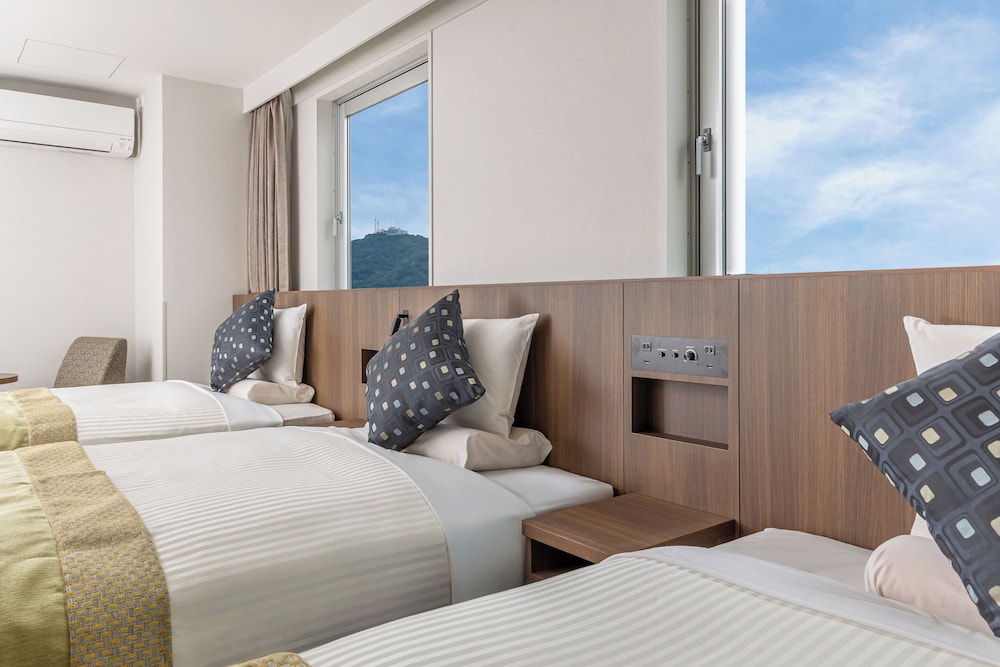 スカイビュートリプルルーム 禁煙 客室2 | ホテルマイステイズ函館駅前