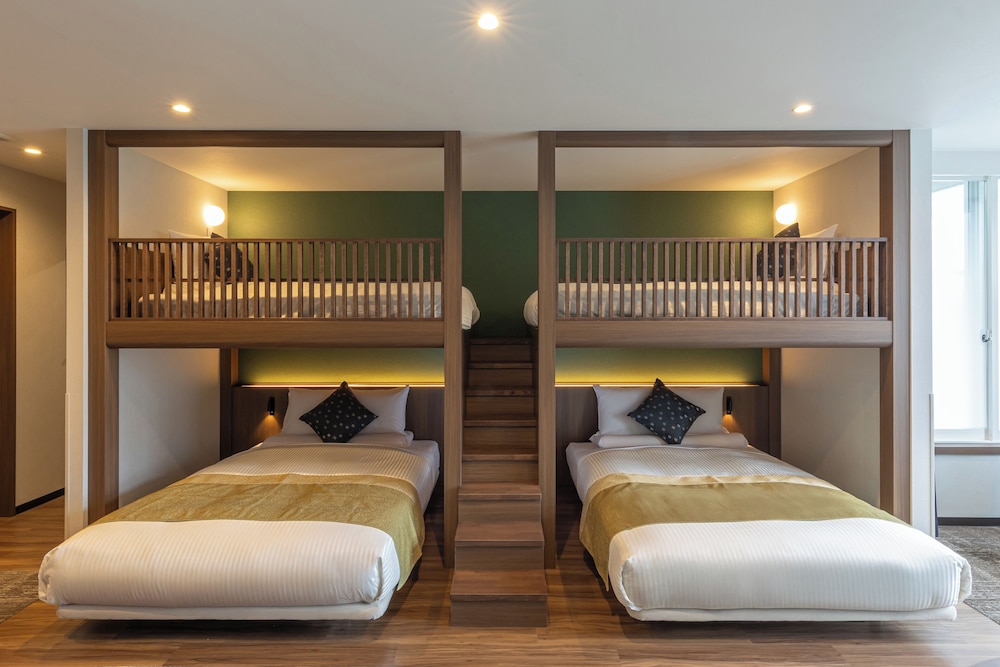 デラックス 4ベッドバンクルーム 禁煙 客室0 | ホテルマイステイズ函館駅前