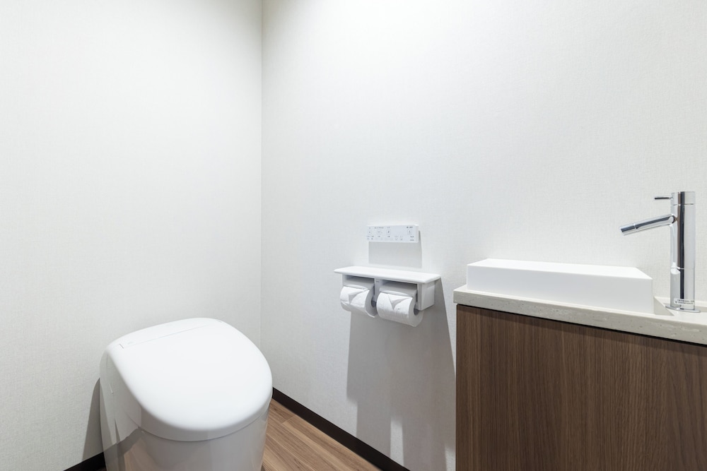 スカイビュー4ベッドバンクルーム 禁煙 バスルーム1 | ホテルマイステイズ函館駅前