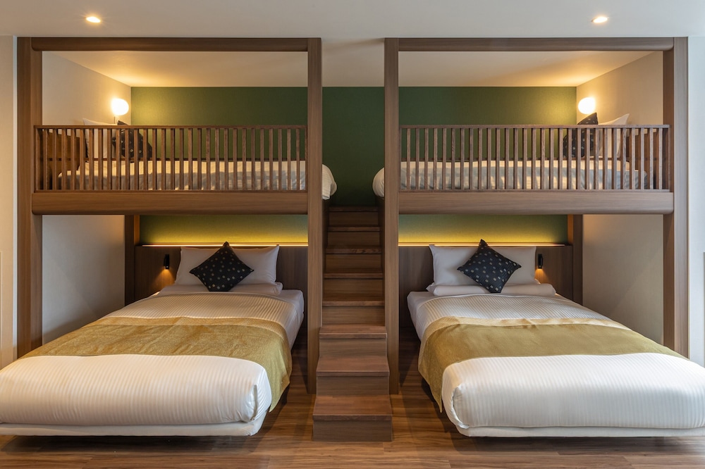 スカイビュー4ベッドバンクルーム 禁煙 客室1 | ホテルマイステイズ函館駅前