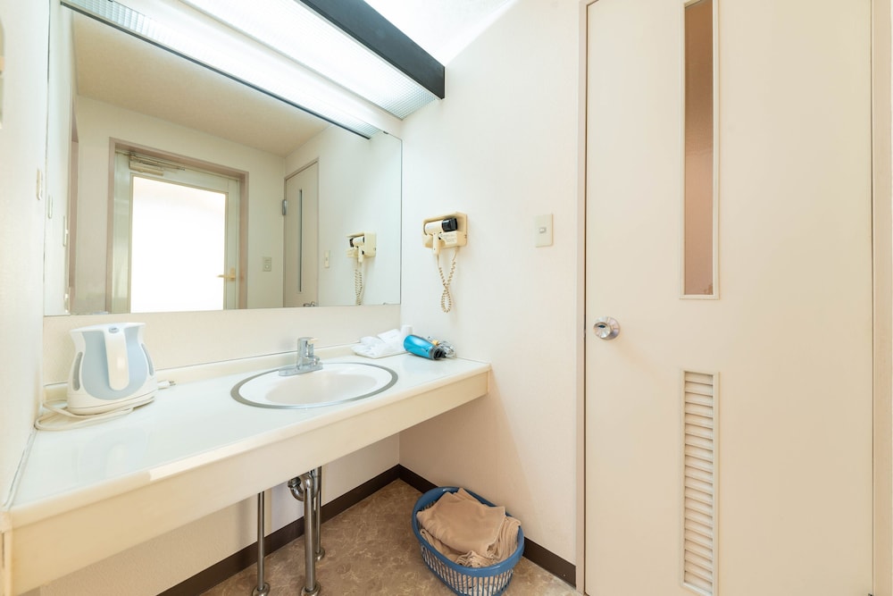 ツインルーム 禁煙 バスルーム0 | Tabist ホテルダイアナ 八千代台